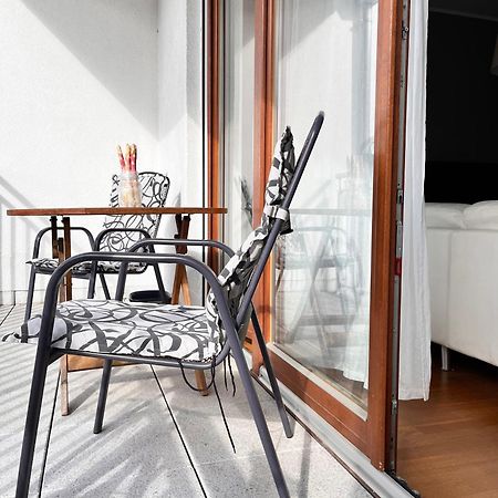 Mercury Two-Bedroom Apartment & Parking Swinoujscie Exterior photo