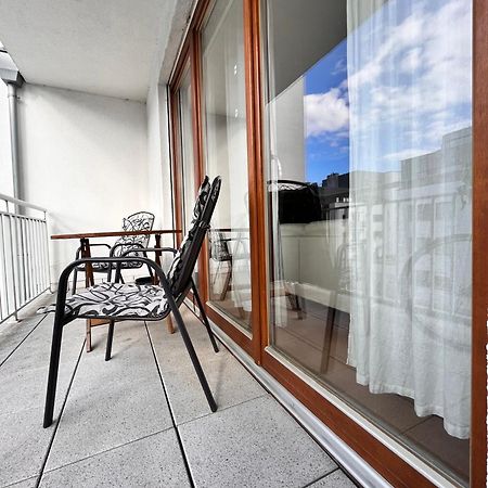Mercury Two-Bedroom Apartment & Parking Swinoujscie Exterior photo