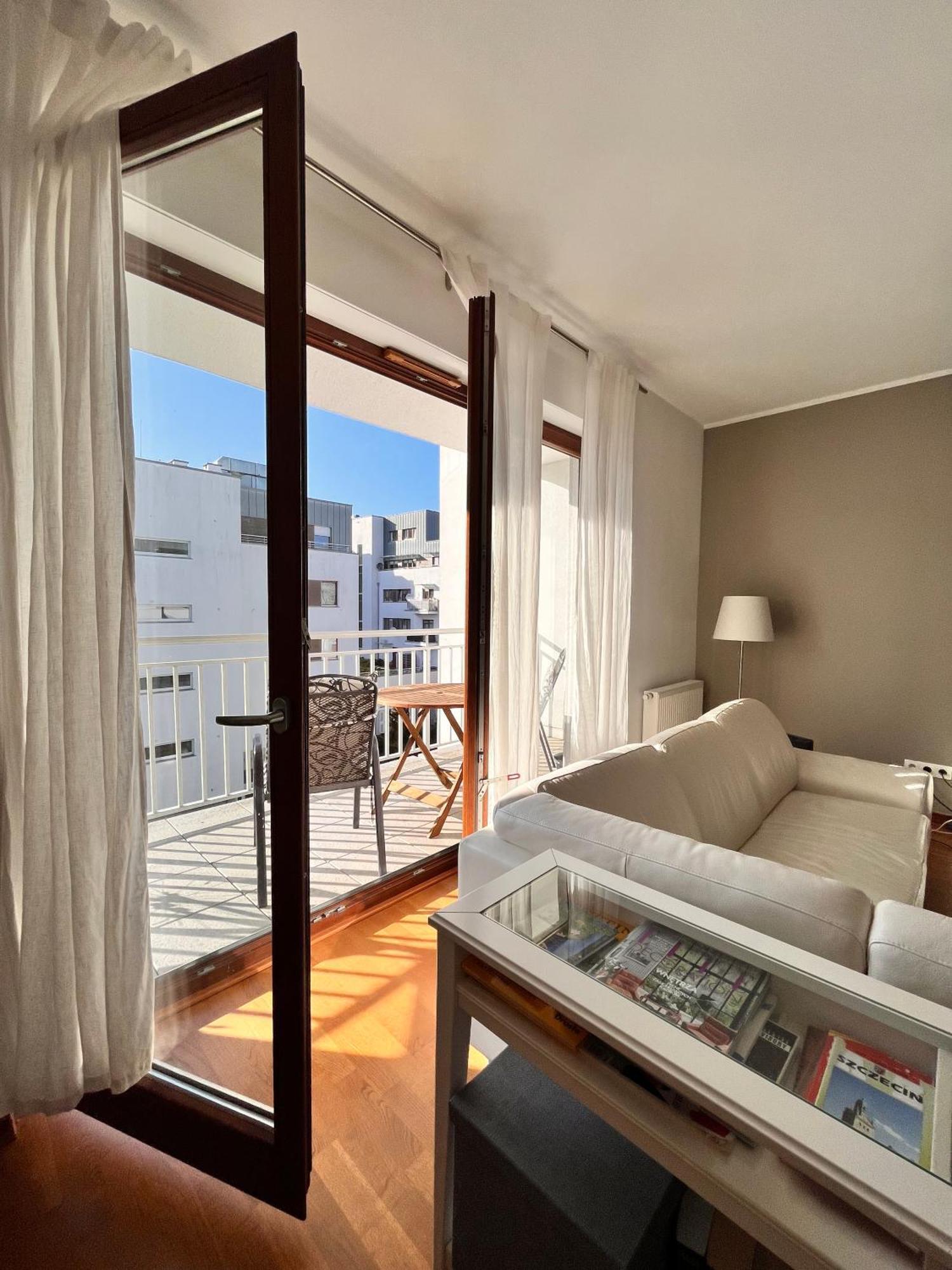 Mercury Two-Bedroom Apartment & Parking Swinoujscie Exterior photo